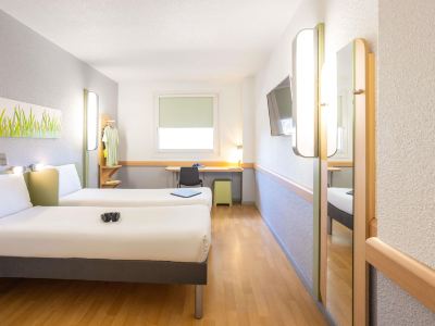 Ibis Budget Madrid Alcalá de Henares la Dehesa