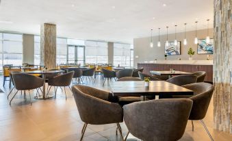 Cambria Hotel Bloomington Mall of America Minneapolis Airport