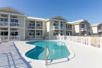 Palm Suites Trademark Collection by Wyndham - Beach
