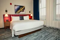 Blu-Tique, Akron, a Tribute Portfolio Hotel - 4-Star