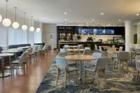 Courtyard Sandestin at Grand Boulevard - breakfast