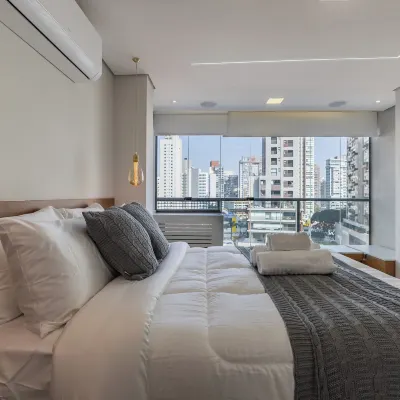 StayHome | Level Brooklin | Gym & Pool Hotel berhampiran Itaú Enterprise Center