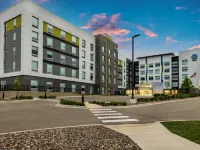 Tru by Hilton Madison East Hotels near Warner Park