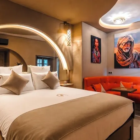 Riad Chouia-Chouia la Plume