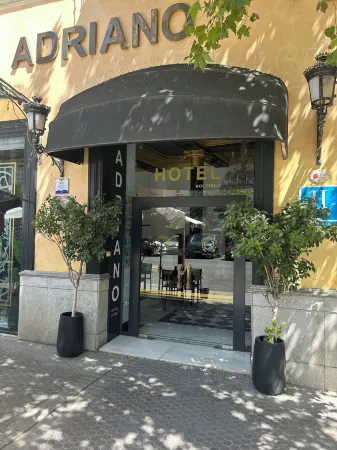 Adriano Boutique Sevilla