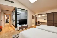 ดับเบิลทรี บาย ฮิลตัน ตริเอสเต - โรงแรมราคาถูก