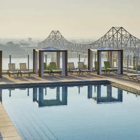 Four Seasons St. Louis