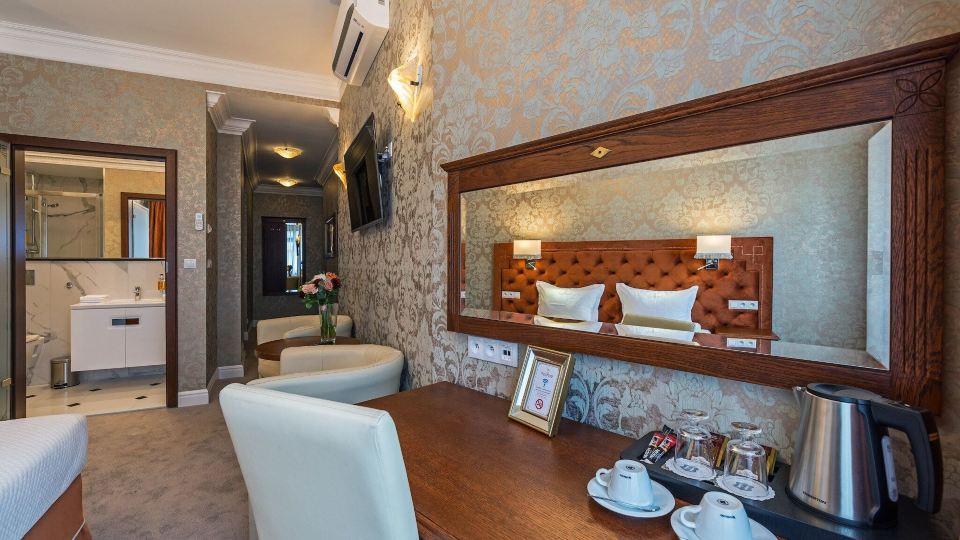 SleepWalker Boutique Suites