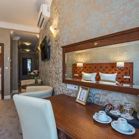 SleepWalker Boutique Suites