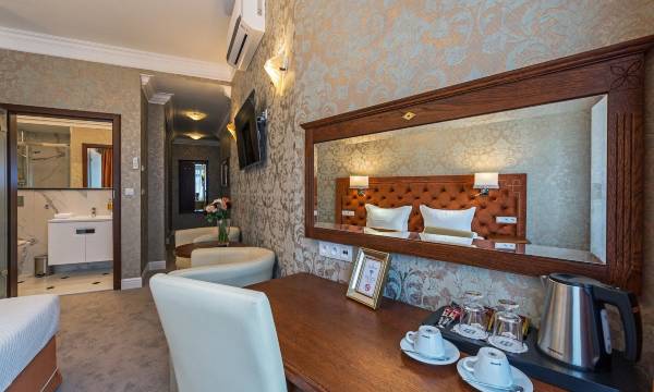 SleepWalker Boutique Suites