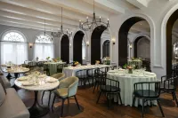 Mills House Charleston, Curio Collection by Hilton - breakfast