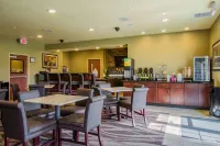 Cobblestone Hotel & Suites - Orrville - breakfast