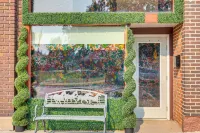 Crandon Studio: Minutes to Lake & Raceway - Homestays