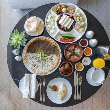 Four Seasons Hotel Amman