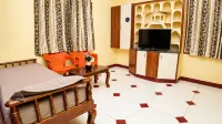 Sannidhi Service Apartments - Homestays