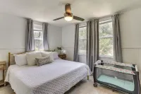 Cozy Livingston House w/ Fenced Yard + Patio! - parking
