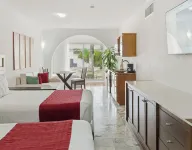 Sunset Marina Resort & Yacht Club - Kitchens