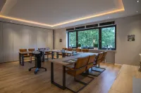 Hotel Wiesengrund Business & Boutique Hotels in Steinfeld