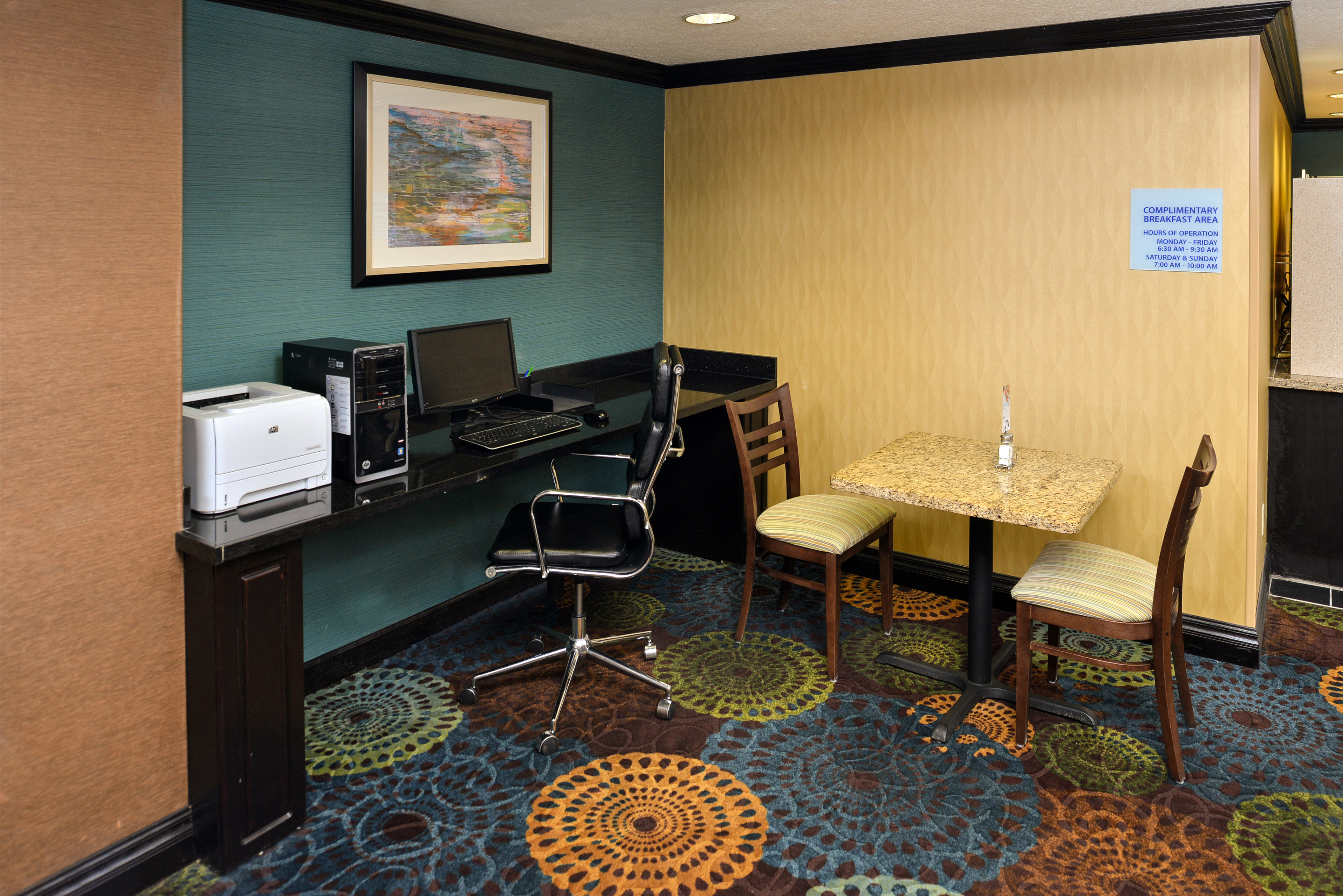 Holiday Inn Express Hotel & Suites Charlotte, an Ihg Hotel