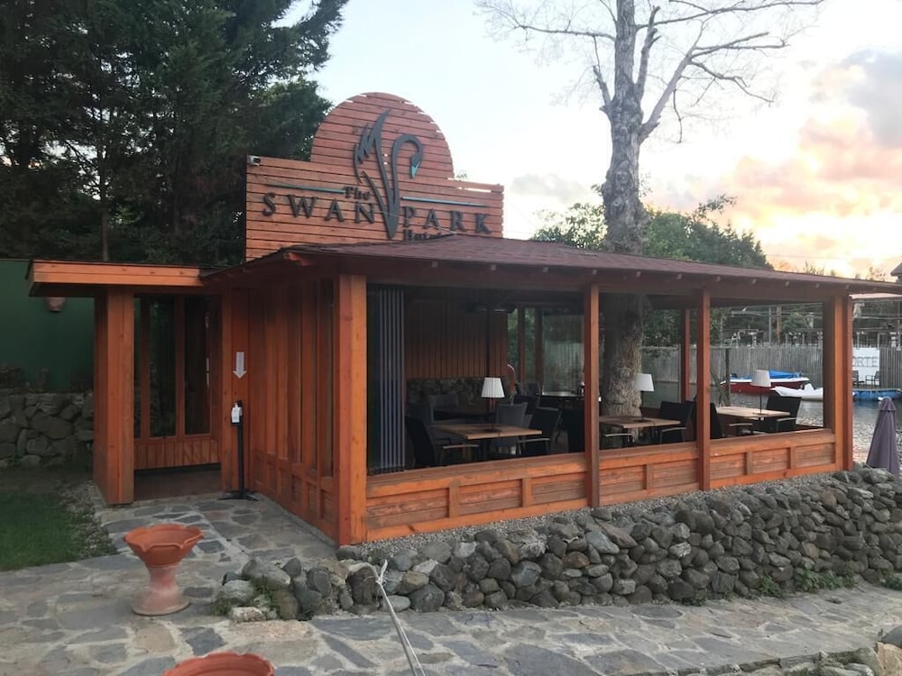 The Swanpark Hotel