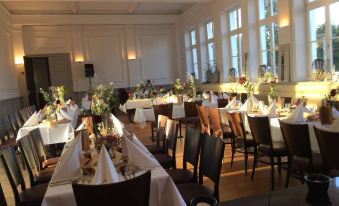 Parkhotel Putbus International