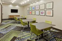 Holiday Inn Express & Suites Fayetteville Hotels in Peachtree City