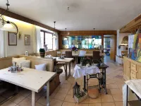 Adam & Eva Gasthof Paradies Mit Hotel Hotels in Vogt