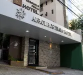 Abrolhos Praia Hotel Отели рядом с достопримечательностью «Praia do Meireles»