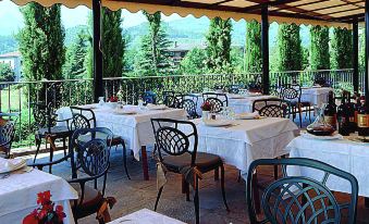 Hotel Ristorante la Lanterna - Housity