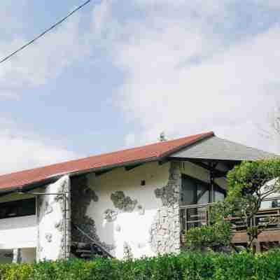 Villa Toma West Hotel Exterior