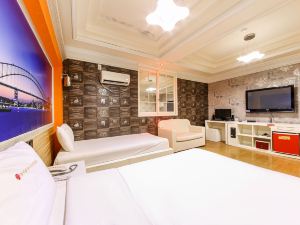 Gwangju Sangmu Hotel Manhattan