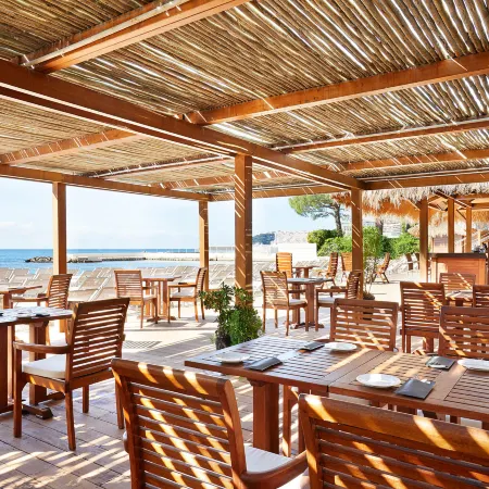 Le Méridien Beach Plaza