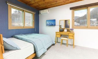 Cheongdo Lakeside Hilton Pension