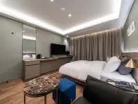 Bundang (Yatap Station) Breeze Hotel Hotels in Seongnam