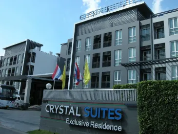 Crystal Suites Suvarnbhumi Airport