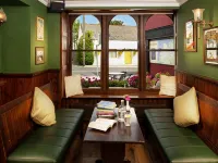 Hylands Burren Hotel Hotele w: Clare