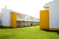 Aldeamento Turístico de Palmela Hotels in Palmela