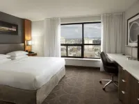 Hilton Toronto Airport Hotel & Suites Hotels near Malton