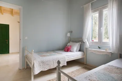 Cute Yellow Handmade House with Garden Hotels in der Nähe von Old Perithia - Corfu's Oldest Village