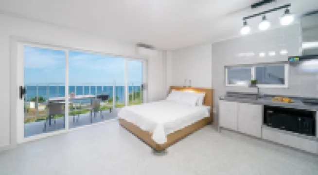 Yangyang Sea Travel Pension