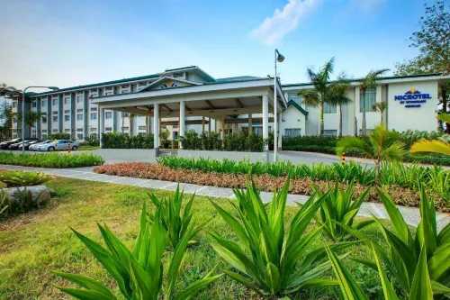Microtel by Wyndham General Santos Hotels in General Santos