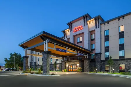 Hampton Inn & Suites Pasco/Tri-Cities Отели рядом со станцией Pasco Intermodel Train Station