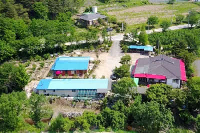 原州市橡樹谷旅館 Sogeumsan Skywalk附近的飯店