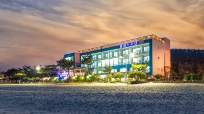 Taean Bless Ocean Pension Hotels near Ch'ŏngp'odae-haesuyokchang
