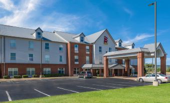 Red Roof Plus+ & Suites Birmingham - Bessemer