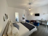 Ma&Mi Light Rooms