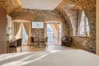 Hotel Royal Victoria, by R Collection Hotels Hotels near Normen Stern Pittore Art Gallery