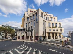 In the Heart of Funchal - the Mountain Apartment