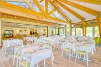 Les Hameaux de Lozere, Sure Hotel Collection by Best Western Hotels in Chaudes-Aigues