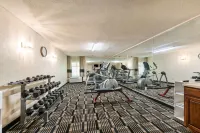 Quality Inn & Suites Hotels in Portage